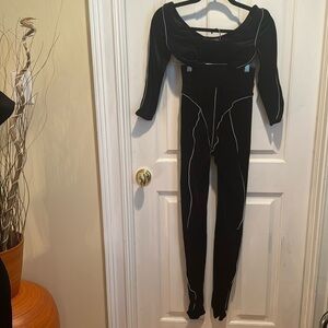 So Real NWT black velvet top and leggings